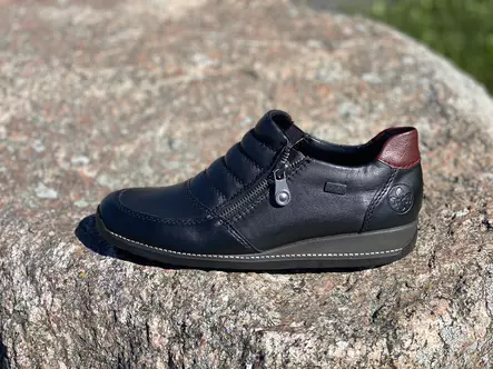 Rieker 44268-00 kävelykenkä - Naisten nauhattomat kävelykengät - 4426800 - 2