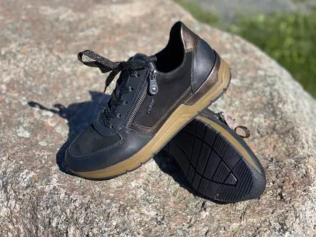 Rieker 58902-00 kävelykenkä - Naisten nauhalliset kävelykengät - 5890200 - 1