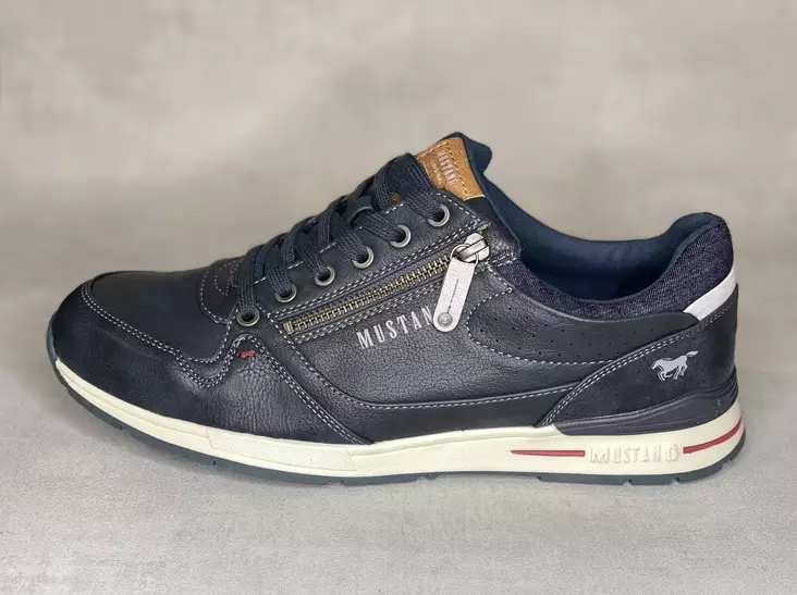 Mustang 4154-313-820 kävelykengät - Miesten matalavartiset tennarit - 4154313820 - 1