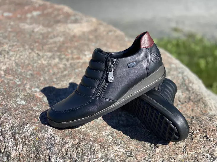 Rieker 44268-00 kävelykenkä - Naisten nauhattomat kävelykengät - 4426800 - 1