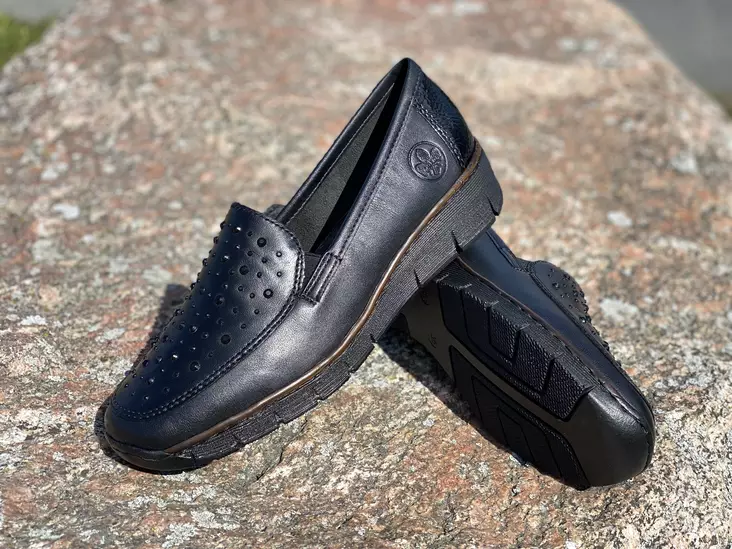 Rieker 53752-00 kävelykenkä venykkeillä - Naisten nauhattomat kävelykengät - 5375200 - 1