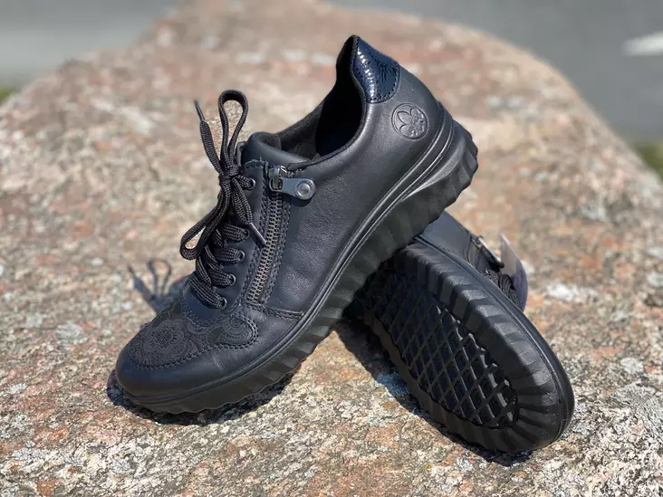 Rieker 59001-00 kävelykenkä - Naisten nauhalliset kävelykengät - 5900100 - 1