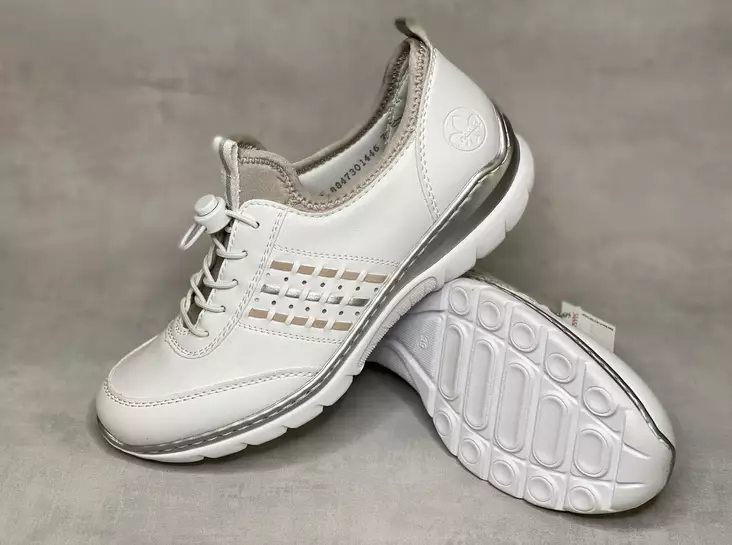 Rieker L3259-80 kävelykenkä - Naisten nauhalliset kävelykengät  - L325980 - 1