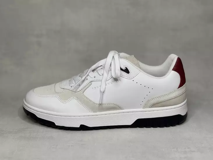 Tommy Hilfiger Basket Better RWB - Miesten matalavartiset tennarit - FM05490 - 1