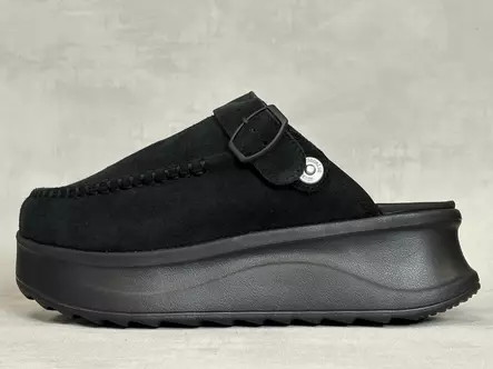 Hey Dude Delray Clog Suede Black - Naisten nauhalliset kävelykengät  - 44259001 - 2