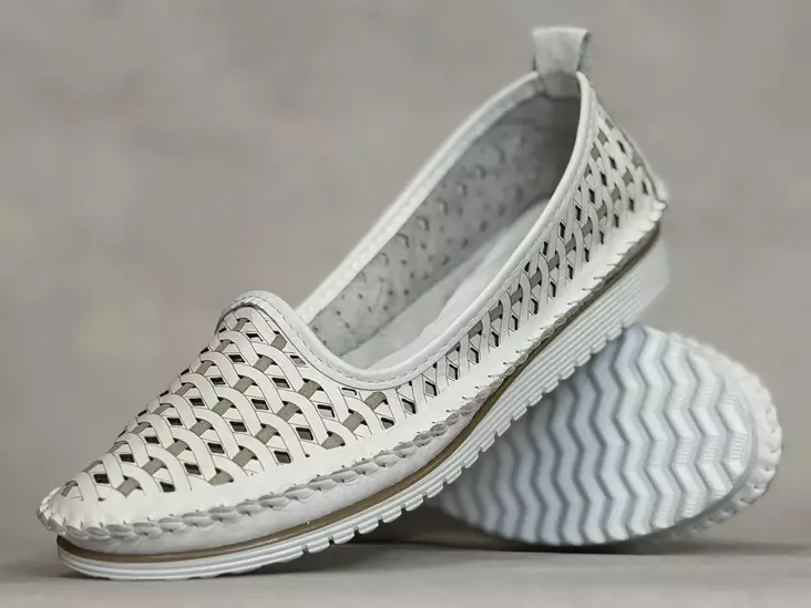 Andrea Conti White loafer - Naisten matalavartiset tennarit - 002711500001 - 1