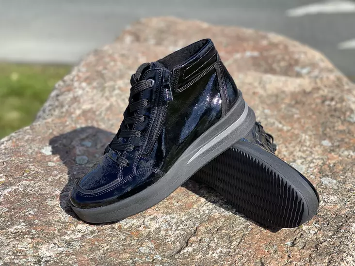 Ara 12-23302 varrellinen tennari - Naisten korkeavartiset tennarit - 122330211 - 1