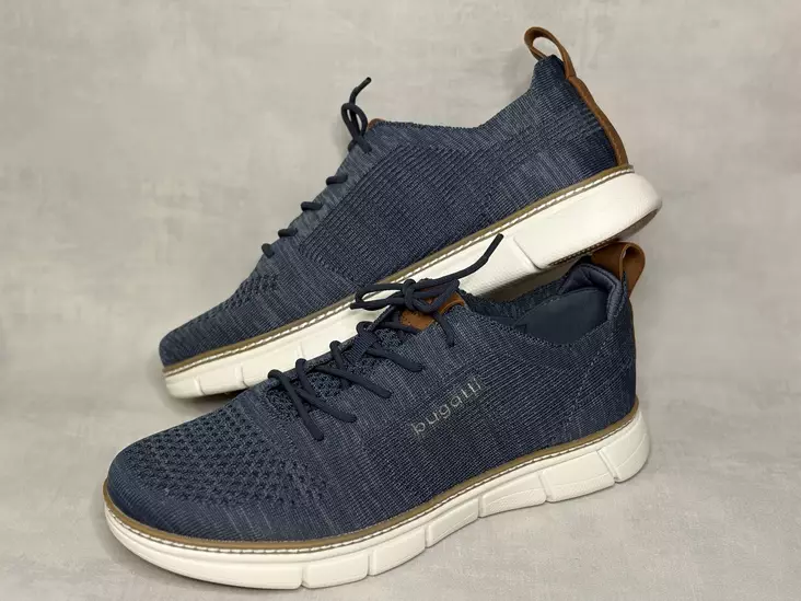 Bugatti ASR01 lenkkarit - Miesten nauhalliset kävelykengät - ASR01 - 1