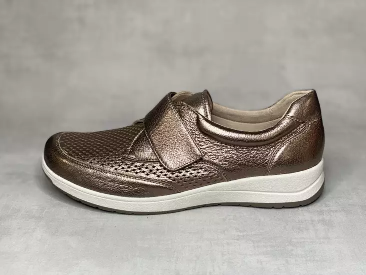 Caprice 24550-42-341 kävelykenkä - Naisten nauhattomat kävelykengät - 2455042341 - 1