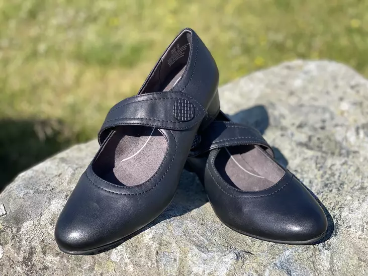 Jana H 24362-41 001 remmillinen avokas - Remmilliset korkokengät - 2436241001 - 1