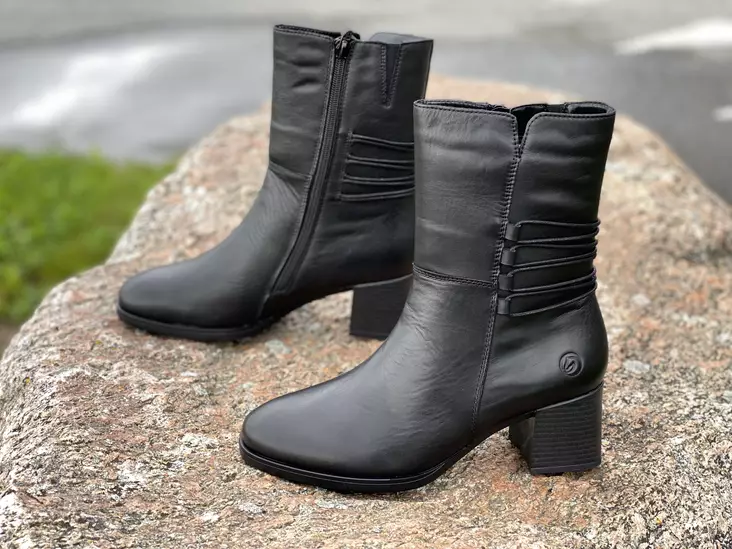 Remonte D0V71-01 nahkanilkkuri - Naisten matalakorkoiset nilkkurit - D0V7101 - 1