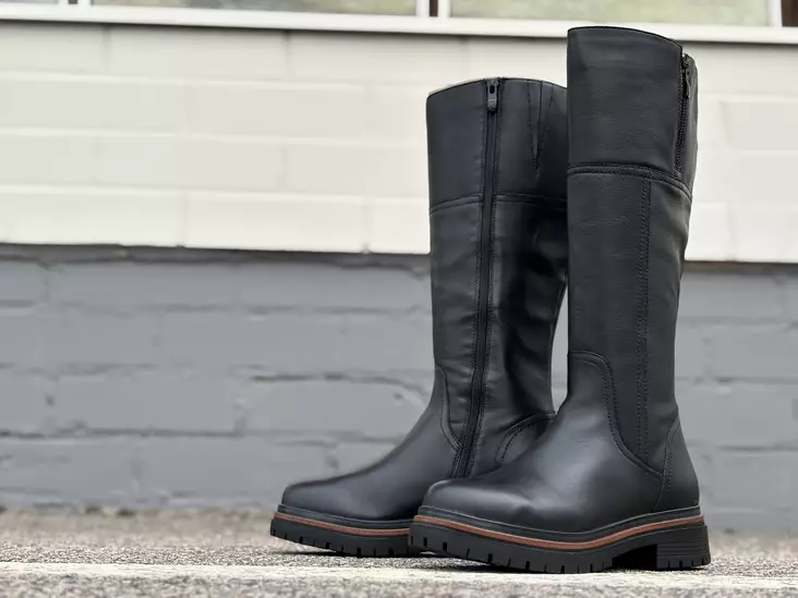 Caprice 25601-45 022 nahkasaapas - Naisten klassiset saappaat - 2560145022 - 1