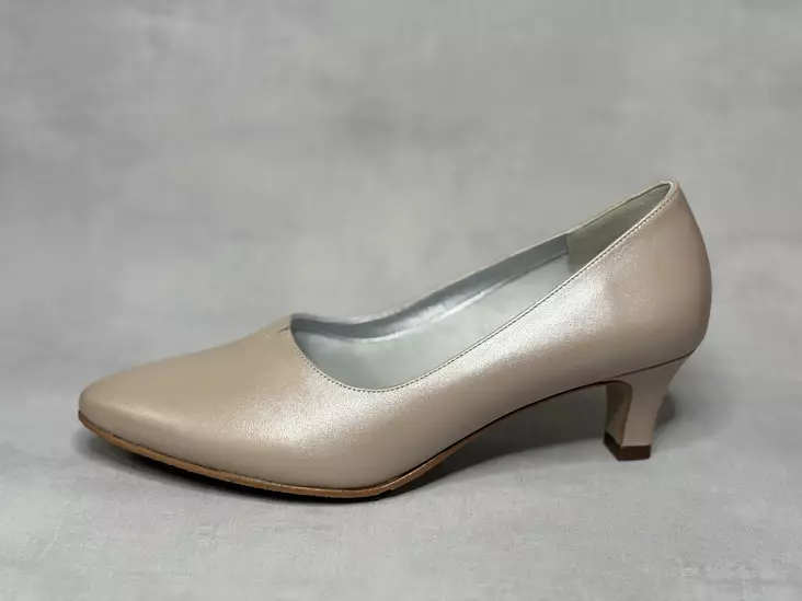 Chantana Nude Pink avokas halkiolla - Klassiset avokkaat - 147051242 - 1