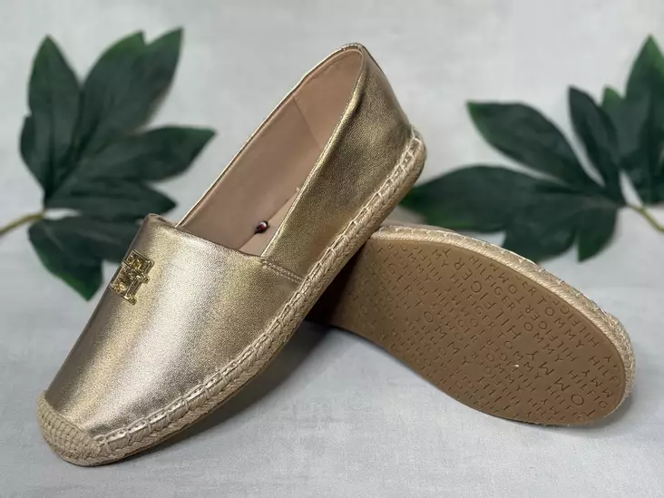 Tommy Hilfiger Gold Leather Espadrillo - Naisten loaferit - FW08652 - 1
