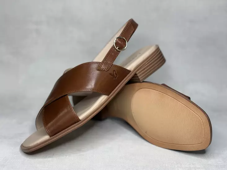 Caprice 28203-44 303 sandaali - Naisten arkisandaalit - 2820344303 - 1