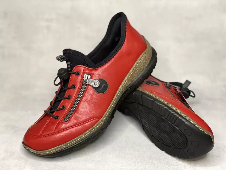 Rieker N3267-33 kävelykengät - Naisten matalavartiset tennarit - N326733 - 1