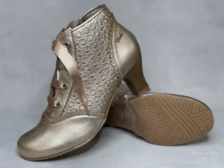 Vintro Amalia Metal Milled nilkkuri - Naisten matalakorkoiset nilkkurit - 483243 - 1