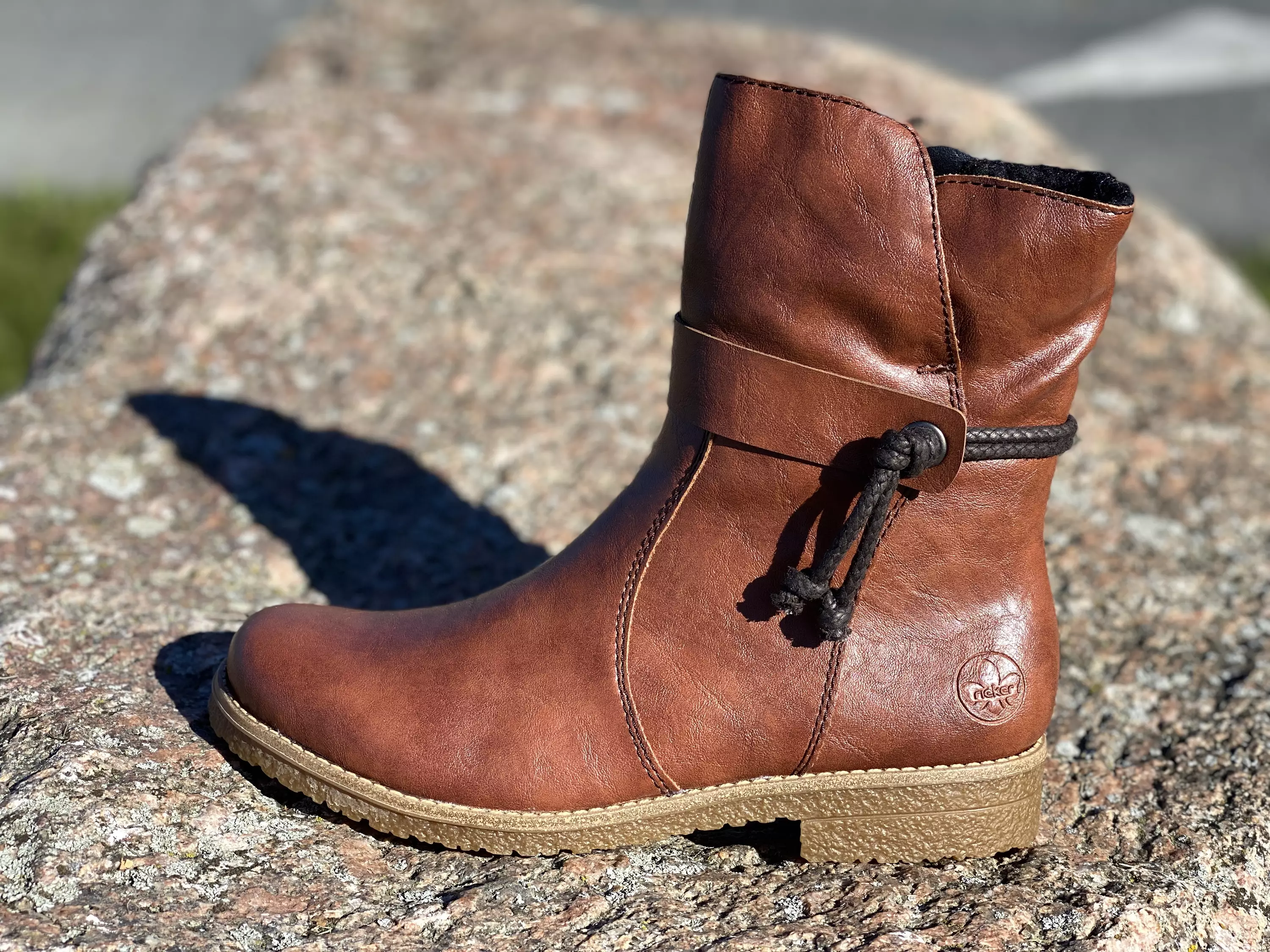 Rieker 73551-24 talvisaapikas Ruskea saapikas pörrövuorilla