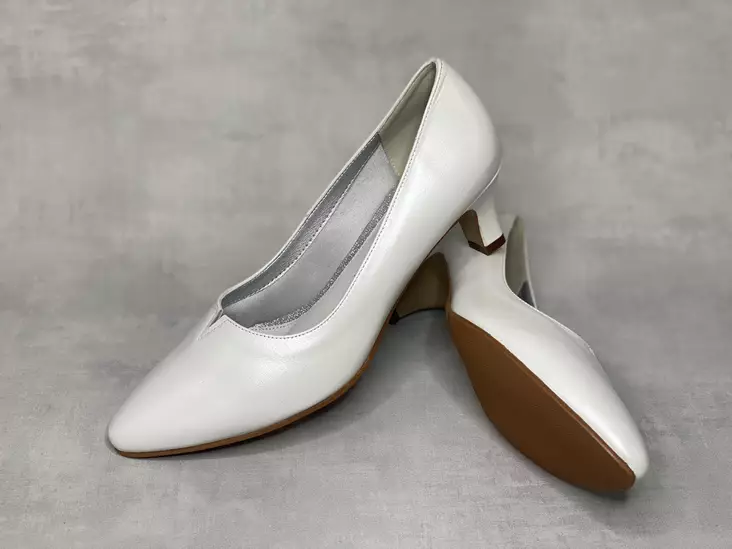 Chantana valkoinen avokas halkiolla - Klassiset avokkaat - 14701215 - 1