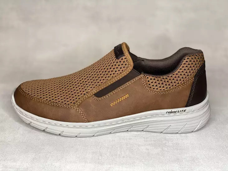 Rieker 13155-25 kävelykenkä - Miesten nauhattomat kävelykengät - 1315525 - 1