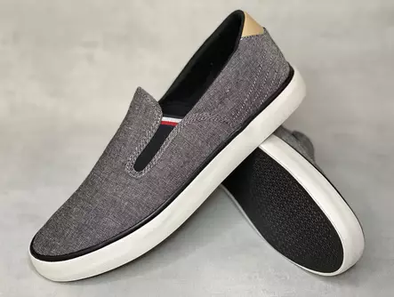 Tommy Hilfiger Low Slipon Chambray - Miesten matalavartiset tennarit - FM04947 - 1