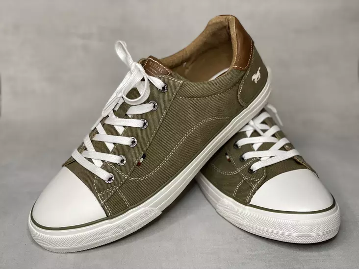 Mustang 4180-303-77 tennari - Miesten matalavartiset tennarit - 418030377 - 1