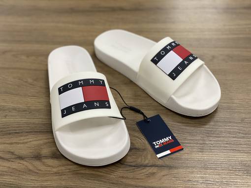 slides tommy