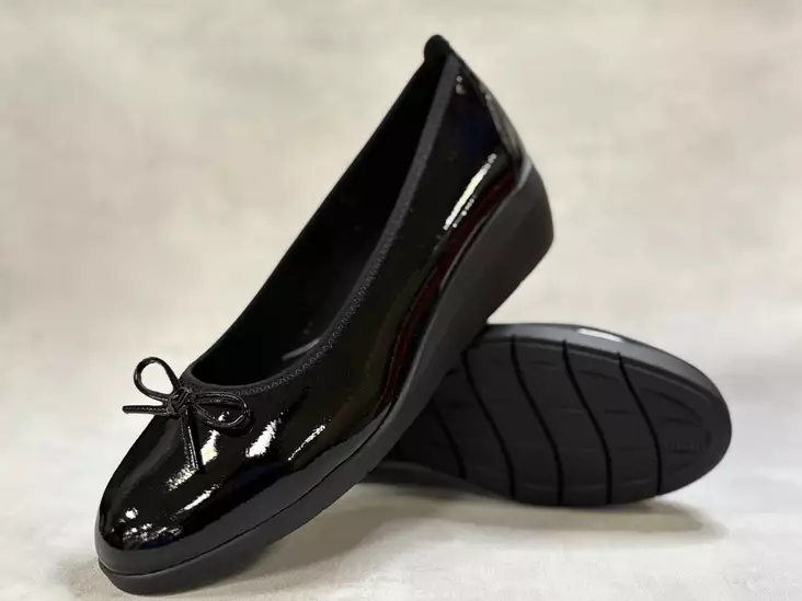 Jana H 22162-43 018 kiilakorkokenkä - Remmilliset korkokengät - 2216243018 - 1