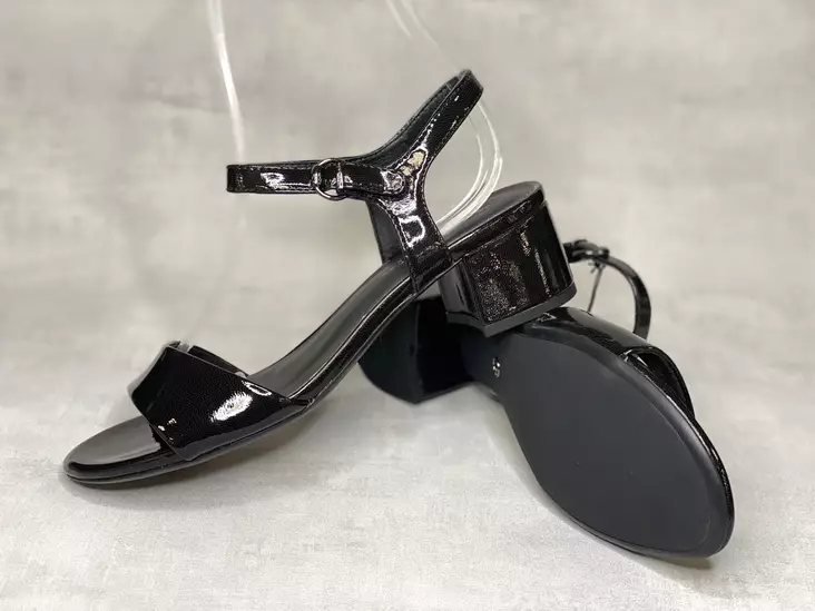 Tamaris 28249-42 179 sandaali - Naisten juhlasandaalit - 282494018 - 1