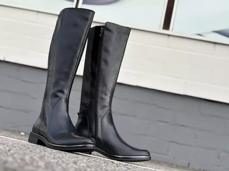 Caprice 25523-41 019 nahkasaapas - Naisten klassiset saappaat - 2552341019 - 1