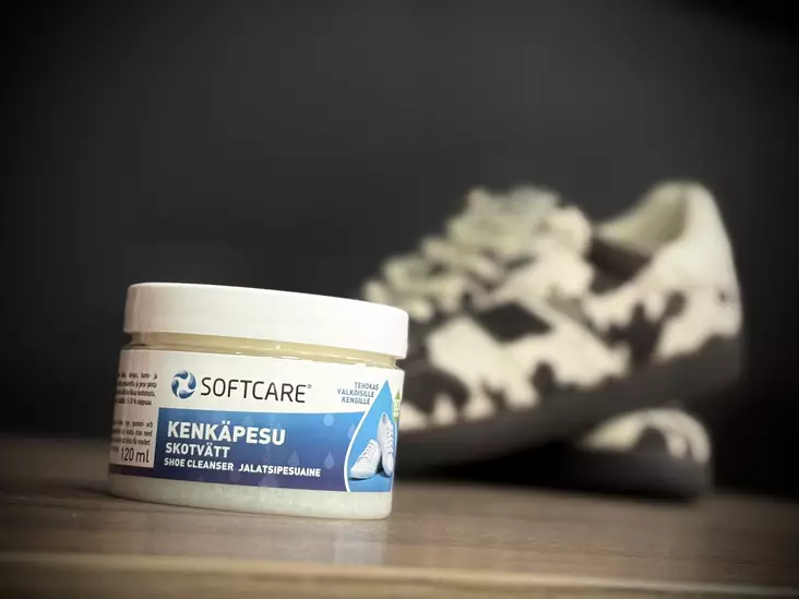 Softcare Kenkäpesu 120ml - Kenkien hoito-tuotteet - 714439 - 1