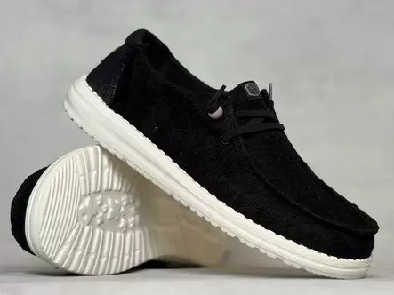 Hey Dude Wendy Crochet Lace Black - Naisten nauhalliset kävelykengät  - 43112001B - 1