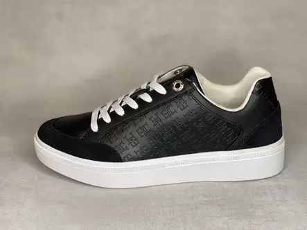 Tommy Hilfiger Court Sneaker Monogram - Naisten matalavartiset tennarit - FW07812B - 2