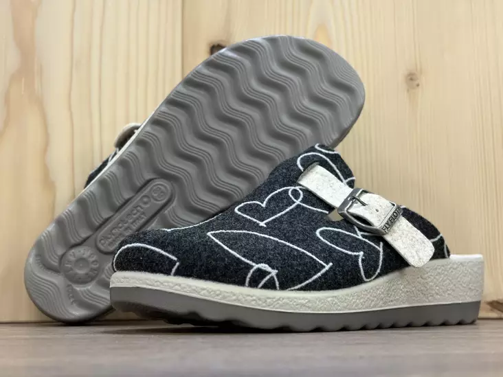 Fly Flot sydänkuvioinen aamutossu - Naisten sisäkengät ja tossut - 4525B - 1