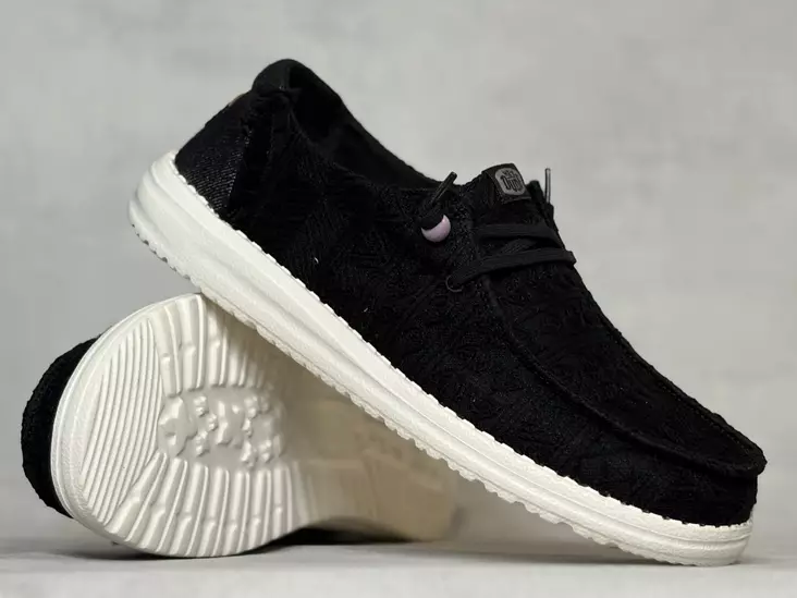 Hey Dude Wendy Crochet Lace Black - Naisten nauhalliset kävelykengät  - 43112001B - 1