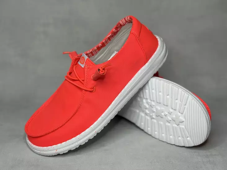 Hey Dude Wendy Stretch Canvas Fiery - Naisten nauhalliset kävelykengät  - 4090279C - 1