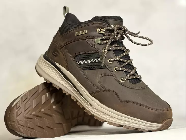 Skechers 211182/COC Slade Ultra Turner - Miesten nilkkurit - 211182COC - 1