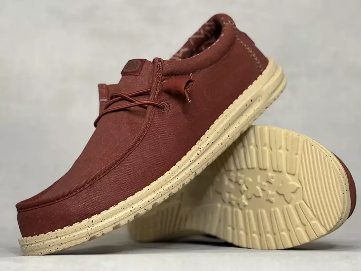 Hey Dude Wally Stretch Canvas Burnt Red - Miesten kangaskengät - 407007BH - 1