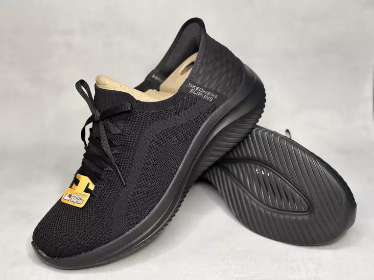 Skechers 149710W Slip-ins lenkkari - Naisten matalavartiset tennarit - 149710wBBK - 1