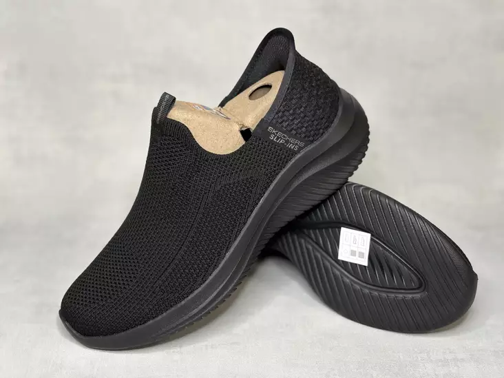 Skechers 150450BBK Ultra Flex 3.0 - Naisten matalavartiset tennarit - 150450BBK - 1