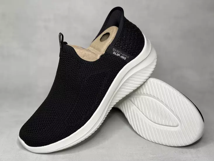 Skechers 150450BLK Ultra Flex 3.0 Easy - Naisten matalavartiset tennarit - 150450BLK - 1