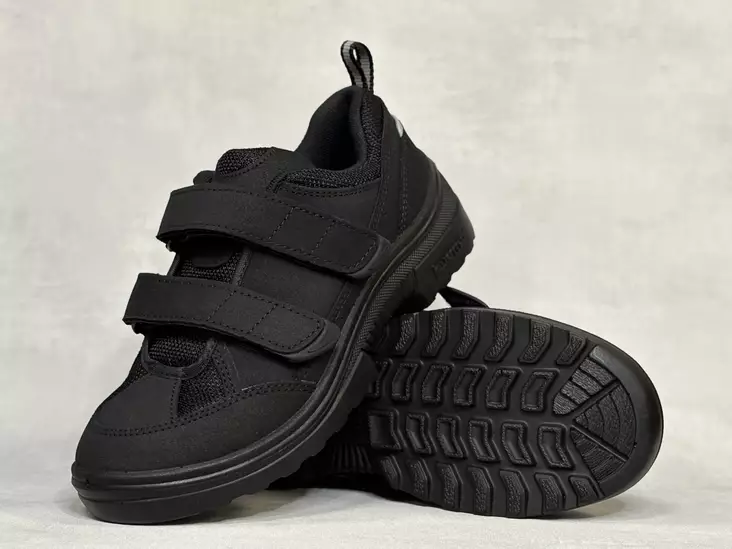 Kuoma TarraSport L Unisex Musta - Miesten lenkkarit - TarraSpo - 1