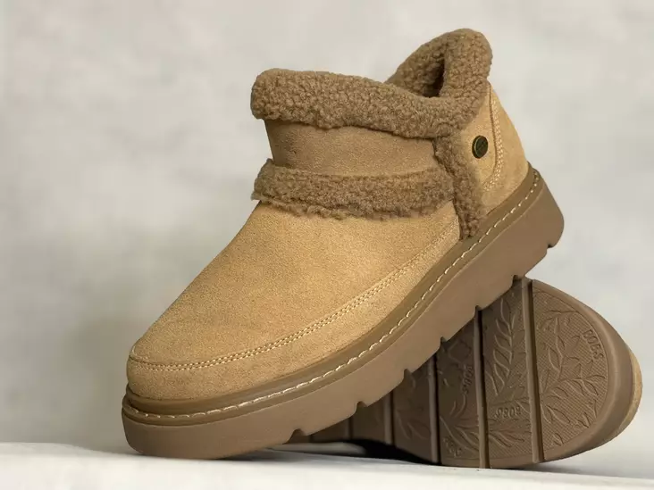 Skechers 114895/CSNT talvikenkä - Naisten nauhattomat kävelykengät - 114895CSNT - 1