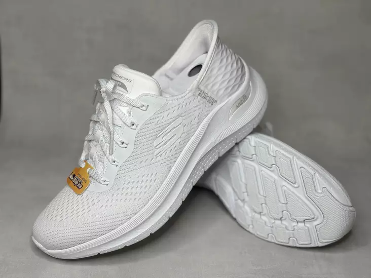 Skechers 150066WHT Arch Fit 2.0 Easy chi - Naisten matalavartiset tennarit - 150066WHT - 1