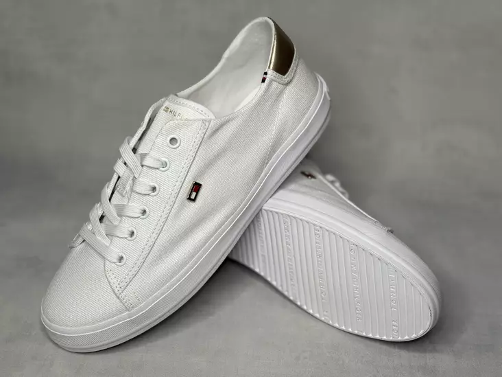 Tommy HilfigerW Vulc Canvas Lace Up - Naisten matalavartiset tennarit - FW08647W - 1