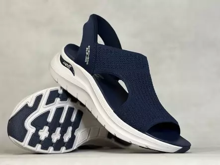 Skechers 119466/NVY Arch Fit 2.0 - Naisten arkisandaalit - 119466NVY - 1